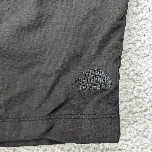 The North Face Women’s 100% Nylon Hiking Shorts size 6 Black - Picture 3 of 16